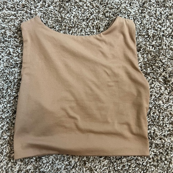 Crop top - Picture 2 of 2